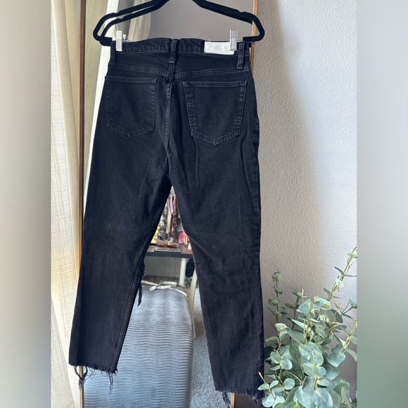 Re/Done 90'S High Rise Ankle Crop In Jet Black With Rips - Picture 4 of 8